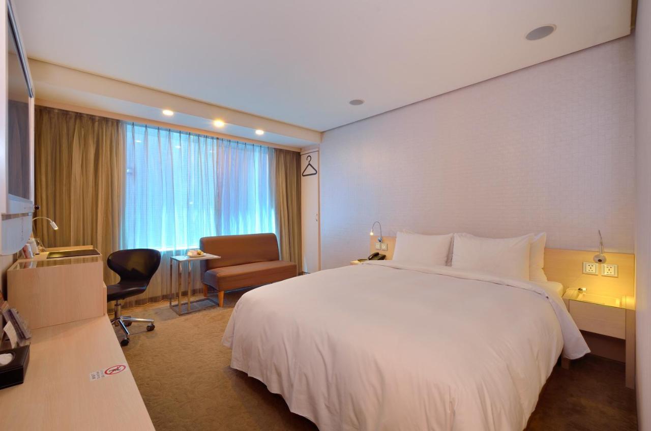Yomi Hotel - Shuanglian Mrt Ταϊπέι Εξωτερικό φωτογραφία