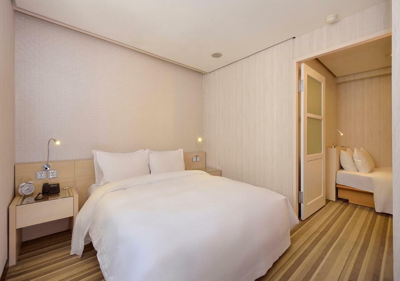 Yomi Hotel - Shuanglian Mrt Ταϊπέι Εξωτερικό φωτογραφία